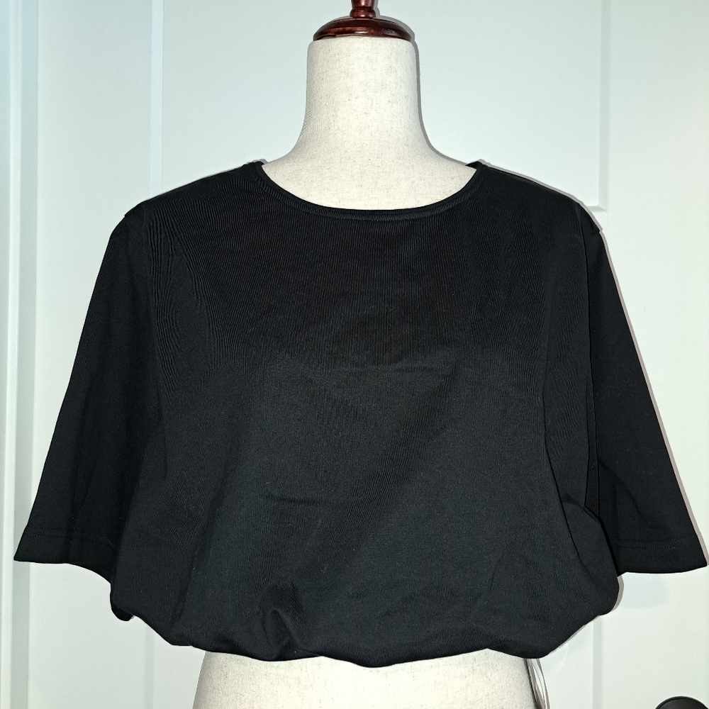 NWT Blouson Cropped Top (Black) - LIT